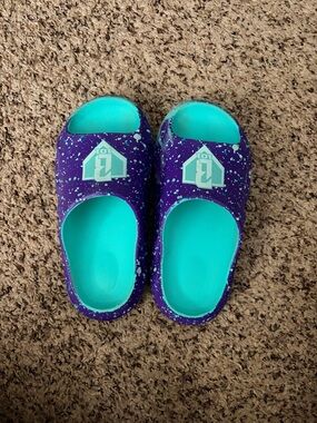 Baseball Lifestyle 101 slides